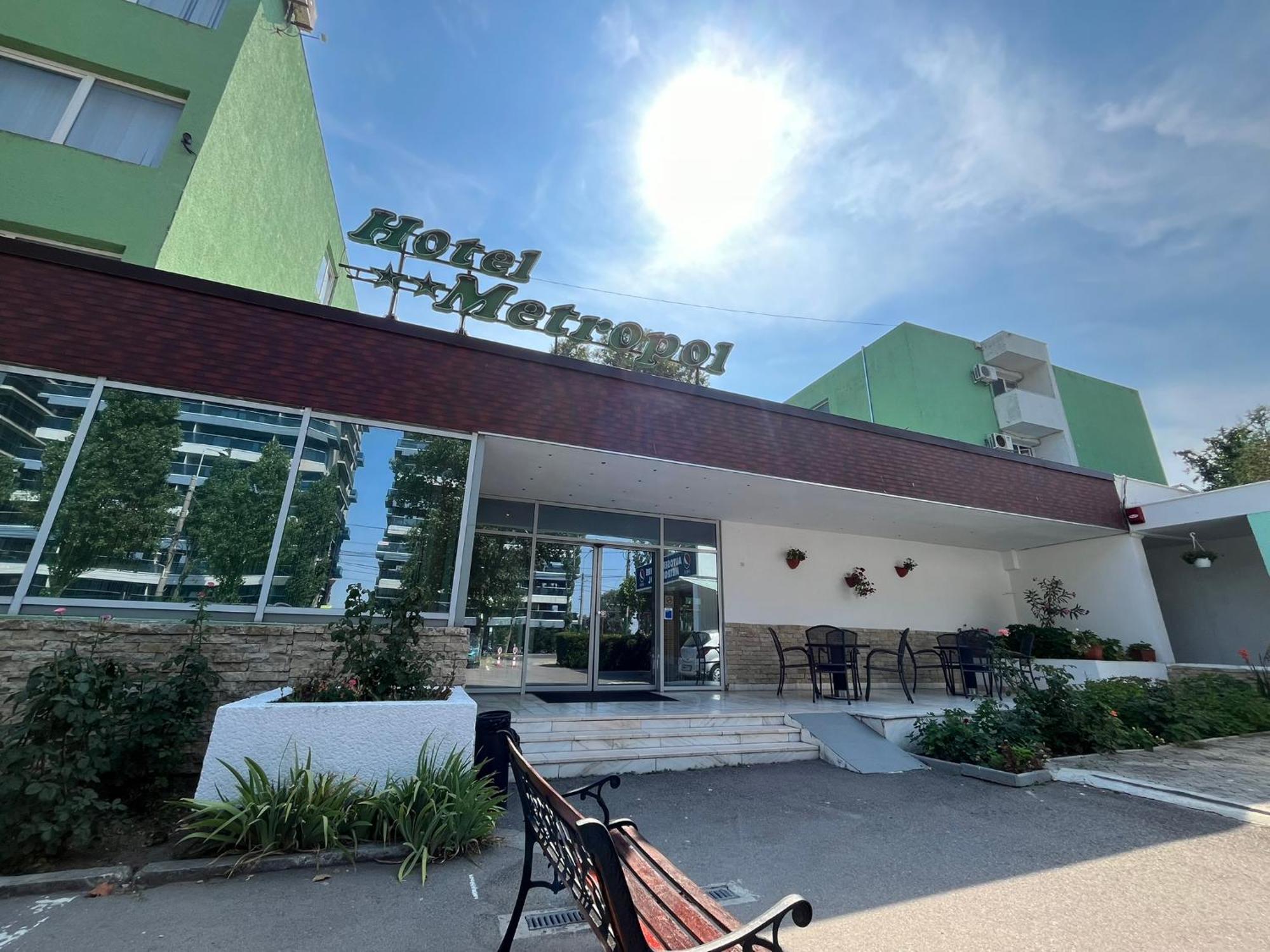 Hotel Metropol مامايا المظهر الخارجي الصورة